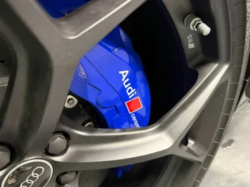 Car image 39