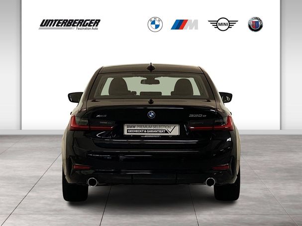 BMW 330e M Sport xDrive 215 kW image number 4