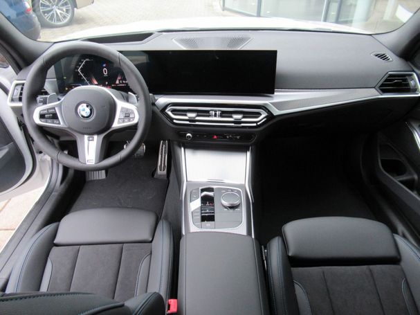 BMW 320i 135 kW image number 13