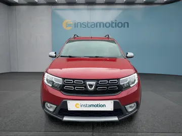 Car image 2