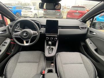 Car image 10