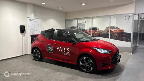 Car image 3