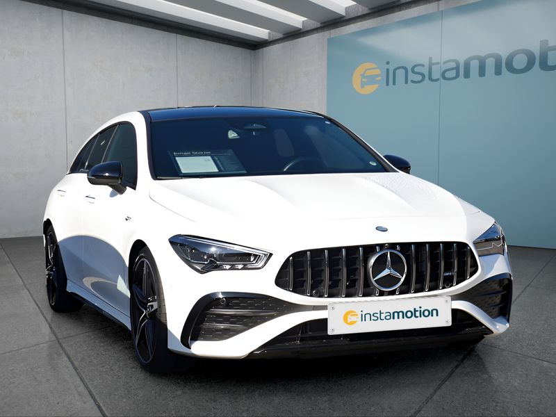 Mercedes-Benz CLA 35 AMG