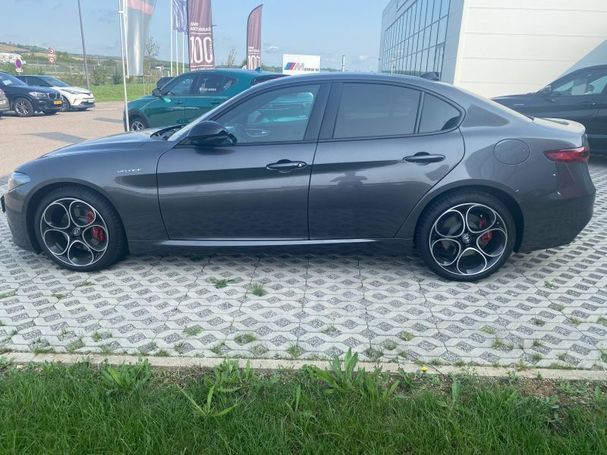 Alfa Romeo Giulia 2.2 Veloce 154 kW image number 5