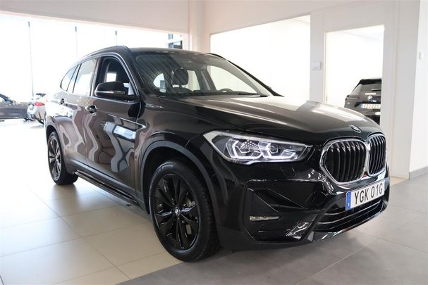 BMW X1 25e xDrive 162 kW image number 2