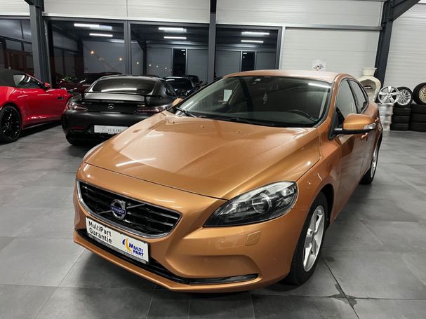 Volvo V40 110 kW image number 1