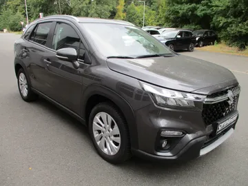 Car image 2