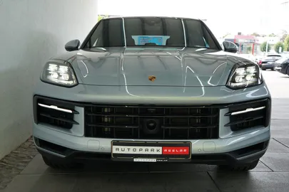 Car image 34
