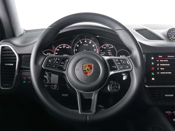 Porsche Cayenne Coupe E-Hybrid Tiptronic 340 kW image number 8