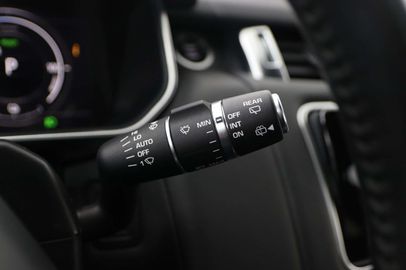 Car image 37