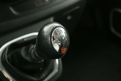 Car image 22