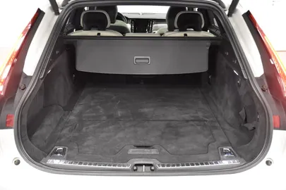 Car image 33