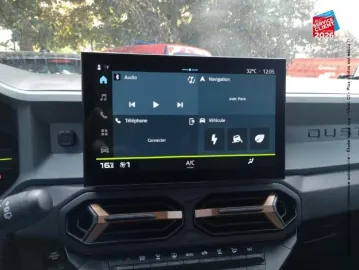 Car image 20