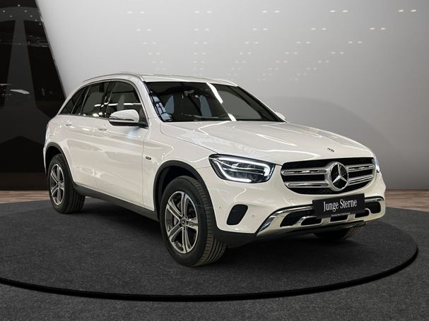 Mercedes-Benz GLC 300 e 235 kW image number 2