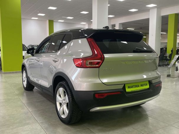 Volvo XC40 B3 Core 120 kW image number 7