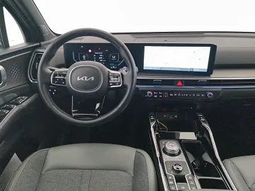 Car image 37