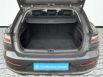 Car image 40