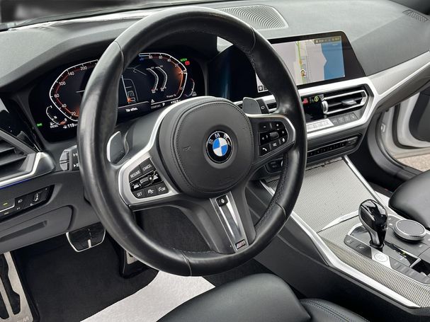 BMW 320d Touring M Sport xDrive 140 kW image number 14