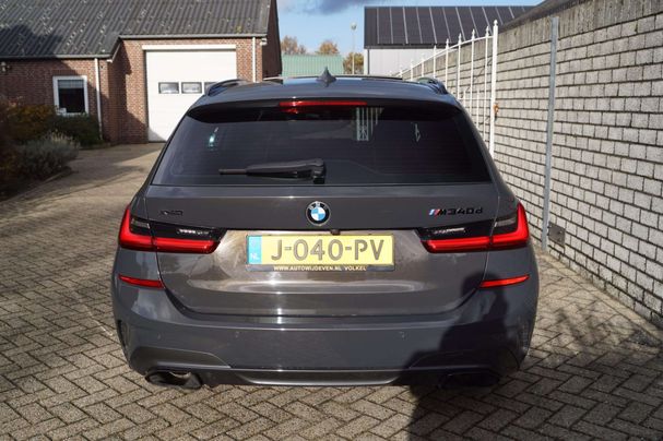 BMW 340d Touring xDrive 250 kW image number 2