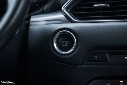 Car image 33