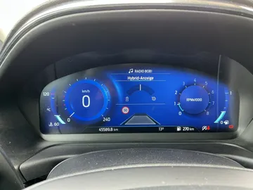 Car image 26