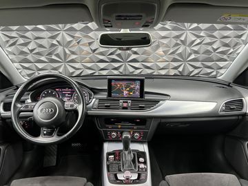 Car image 33