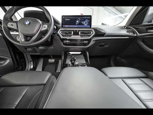 BMW X3 xDrive30i 180 kW image number 6