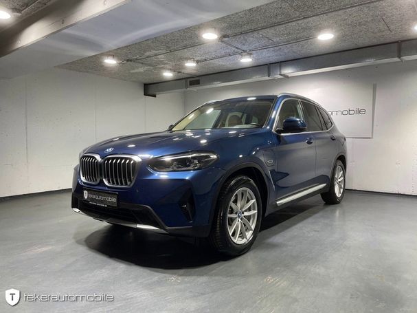 BMW X3e xDrive 215 kW image number 1