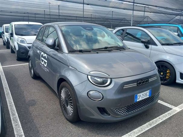 Fiat 500 e 42 kWh 87 kW image number 2