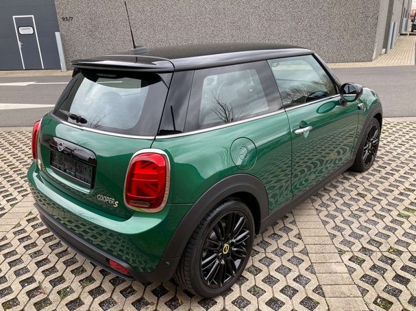 Mini Cooper SE Electric 135 kW image number 7