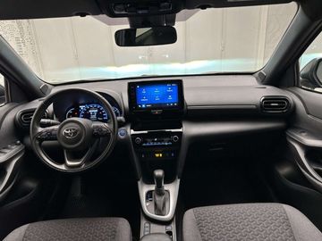 Car image 13