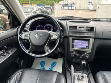 Car image 32