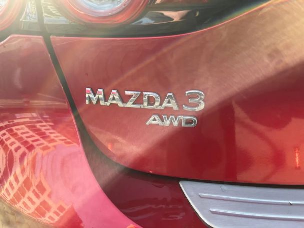 Mazda 3 2.0 M AWD 132 kW image number 9