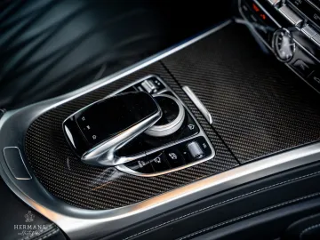 Car image 35