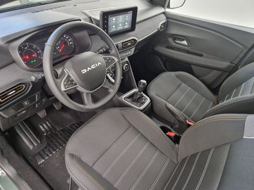 Car image 31