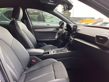 Car image 36