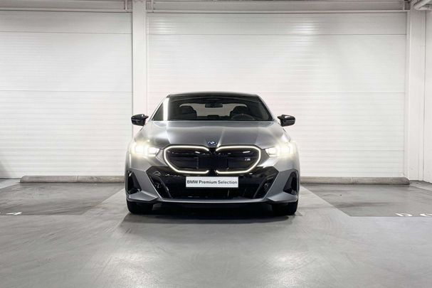 BMW i5 M60 xDrive 442 kW image number 2