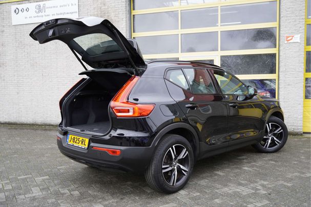 Volvo XC40 1.5 T2 95 kW image number 12