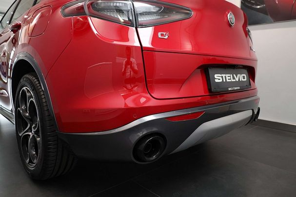 Alfa Romeo Stelvio 2.2 16V AT8 Q4 154 kW image number 9