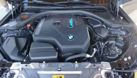 Car image 38