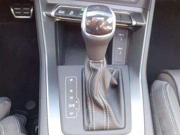 Car image 35