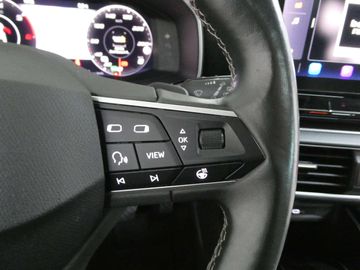 Car image 37