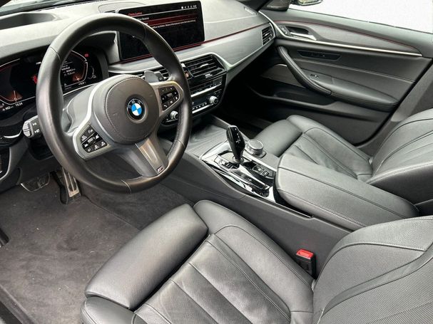 BMW 530d Touring M xDrive 210 kW image number 8