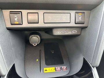 Car image 31