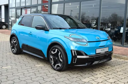 Car image 3