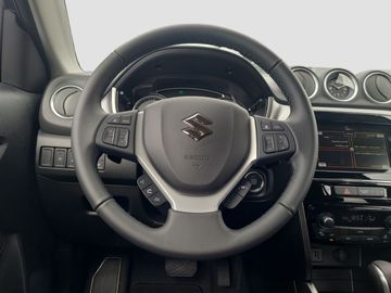 Car image 11