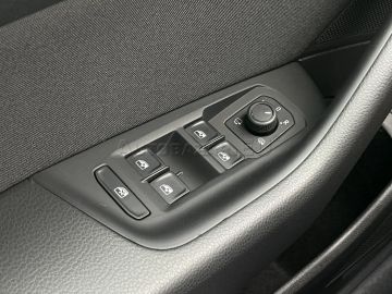 Car image 41