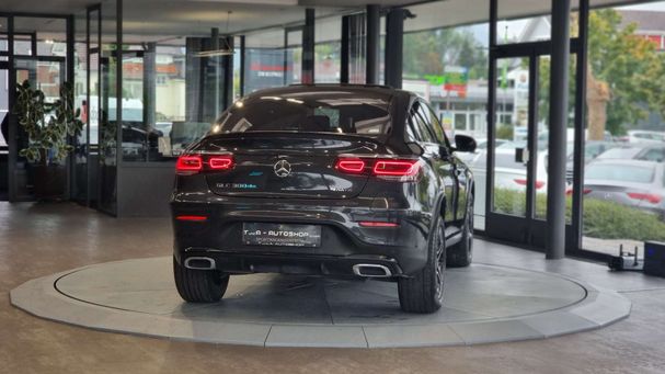 Mercedes-Benz GLC 300 de 4Matic 225 kW image number 14