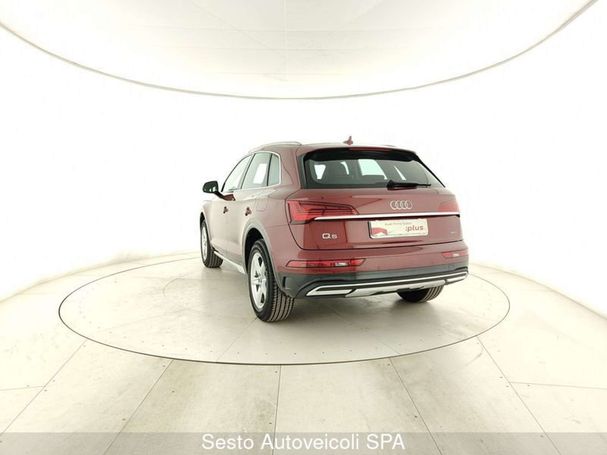 Audi Q5 50 TFSIe quattro S tronic Advanced Business 220 kW image number 3