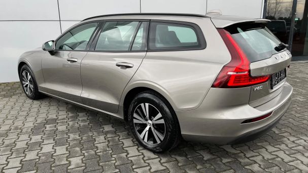 Volvo V60 D3 Momentum 110 kW image number 7